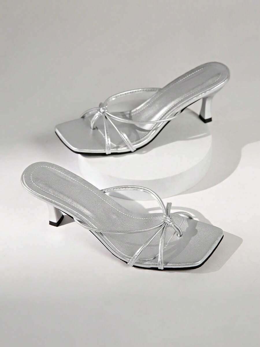 Womens Square Toe Multi-Strap  - مراجعة Crossfit Event وسعره